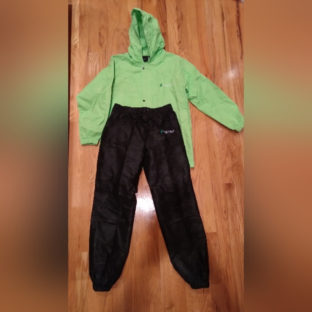 Frogg Toggs Lime Green Waterproof Polly Wogg Kids Rainsuit With Pants